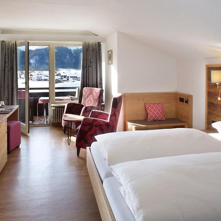 Hotel Menning ***S Оберстдорф Экстерьер фото