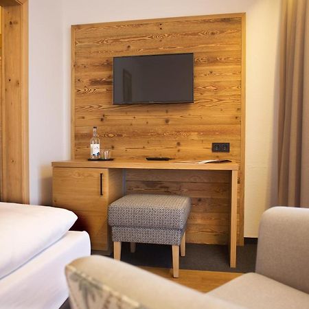 Hotel Menning ***S Оберстдорф Экстерьер фото