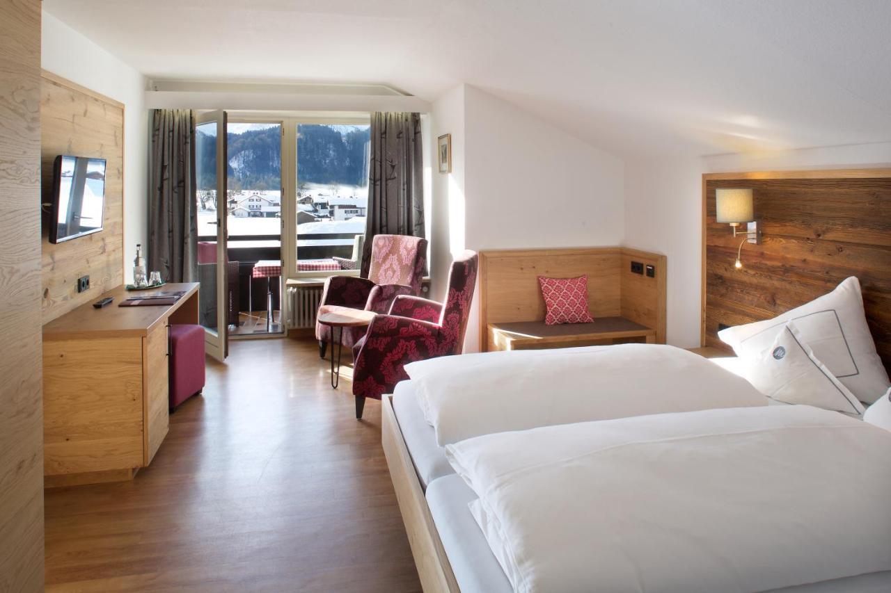 Hotel Menning ***S Оберстдорф Экстерьер фото