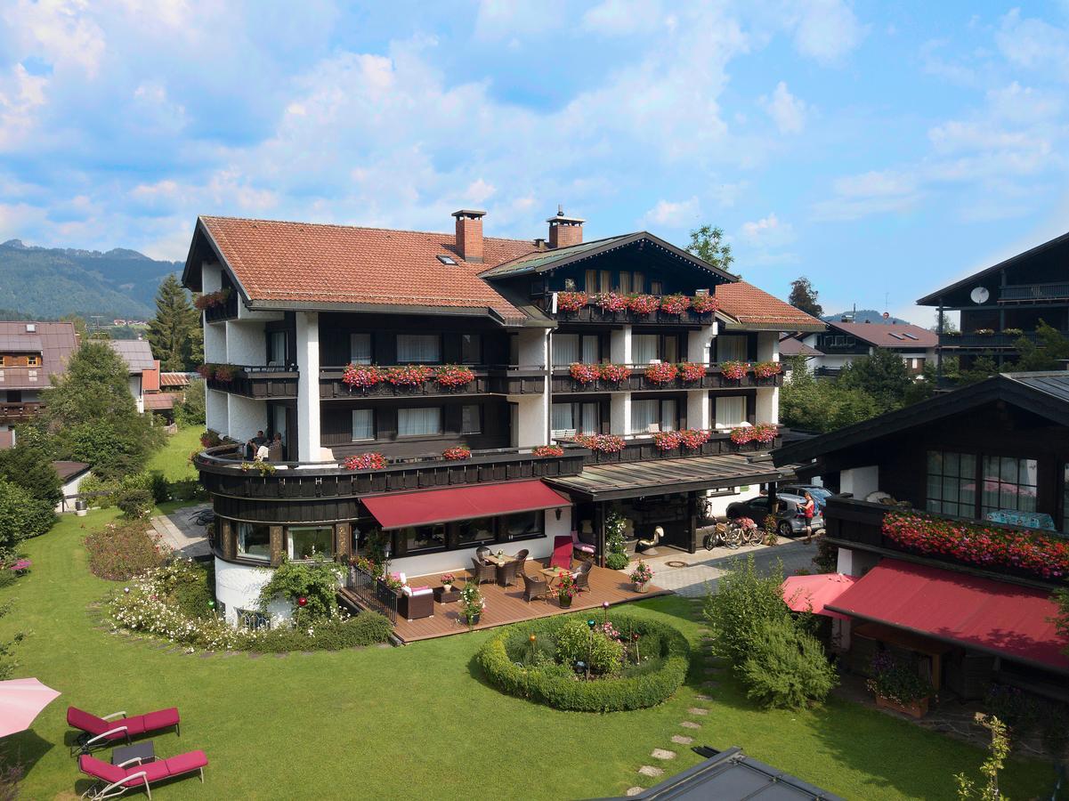 Hotel Menning ***S Оберстдорф Экстерьер фото